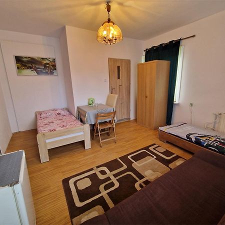Budget Apartments 斯维诺乌伊希切 外观 照片